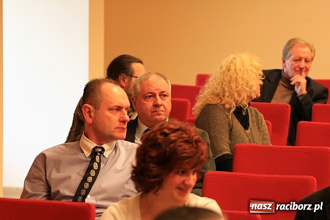 Zdjęcie w galerii na portalu naszraciborz.pl: Rodzina zastępcza w nowej rzeczywistości wiadomości z regionu