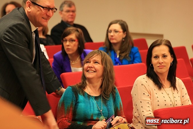 Zdjęcie w galerii na portalu naszraciborz.pl: Rodzina zastępcza w nowej rzeczywistości wiadomości z regionu