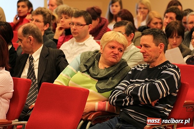 Zdjęcie w galerii na portalu naszraciborz.pl: Rodzina zastępcza w nowej rzeczywistości wiadomości z regionu