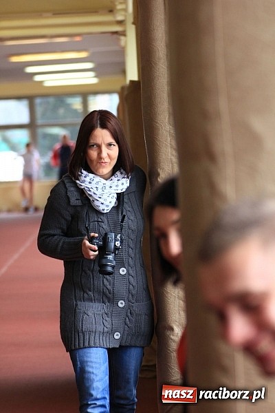 Zdjęcie w galerii na portalu naszraciborz.pl: Lekkoatletyczne zmagania uczniów podstawówek wiadomości z regionu