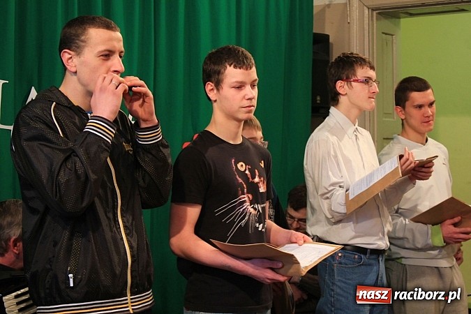 Zdjęcie w galerii na portalu naszraciborz.pl: Wyjątkowe święto w rudzkim MOW-ie wiadomości z regionu