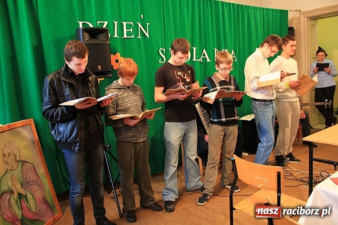 Zdjęcie w galerii na portalu naszraciborz.pl: Wyjątkowe święto w rudzkim MOW-ie wiadomości z regionu