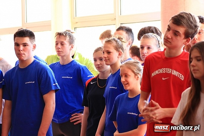 Zdjęcie w galerii na portalu naszraciborz.pl: Lekkoatleci z gimnazjów rywalizowali w ZSOMS wiadomości z regionu
