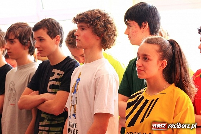 Zdjęcie w galerii na portalu naszraciborz.pl: Lekkoatleci z gimnazjów rywalizowali w ZSOMS wiadomości z regionu