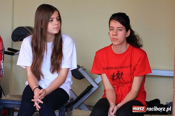 Zdjęcie w galerii na portalu naszraciborz.pl: Lekkoatleci z gimnazjów rywalizowali w ZSOMS wiadomości z regionu