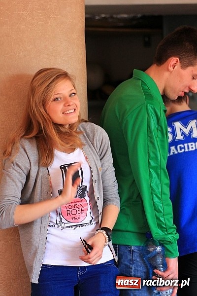 Zdjęcie w galerii na portalu naszraciborz.pl: Lekkoatleci z gimnazjów rywalizowali w ZSOMS wiadomości z regionu