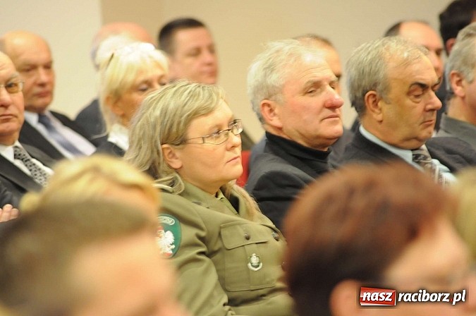 Zdjęcie w galerii na portalu naszraciborz.pl: Pedagodzy bez pracy. Wielu rejestruje się dla składki. Kwitnie zatrudnienie na czarno wiadomości z regionu