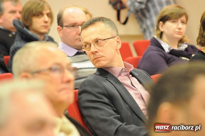 Zdjęcie w galerii na portalu naszraciborz.pl: Pedagodzy bez pracy. Wielu rejestruje się dla składki. Kwitnie zatrudnienie na czarno wiadomości z regionu