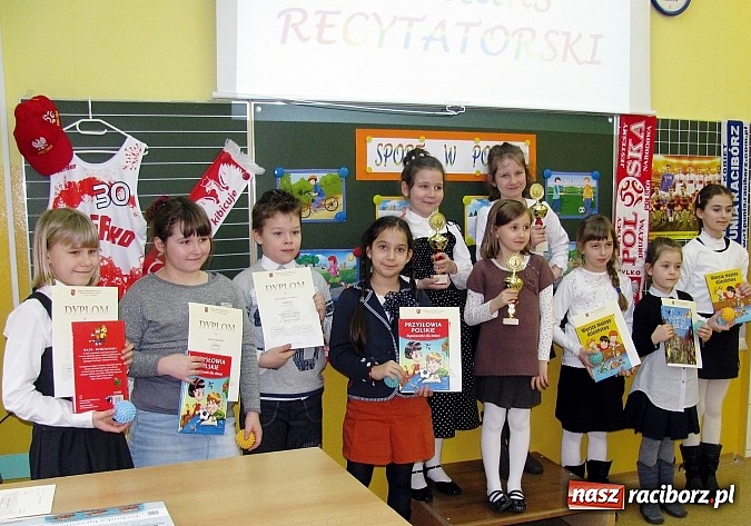 Zdjęcie w galerii na portalu naszraciborz.pl: XIV Powiatowy Konkurs Recytatorski wiadomości z regionu