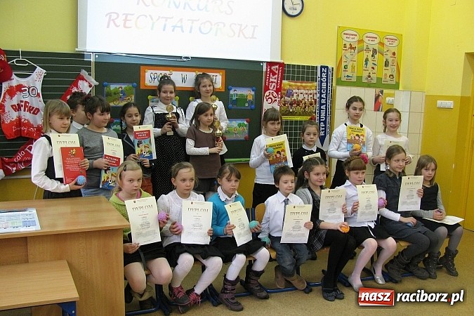 Zdjęcie w galerii na portalu naszraciborz.pl: XIV Powiatowy Konkurs Recytatorski wiadomości z regionu