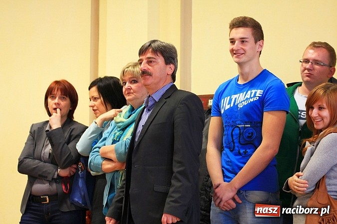 Zdjęcie w galerii na portalu naszraciborz.pl: Wagary z warsztatami i humorem w Ekonomiku wiadomości z regionu