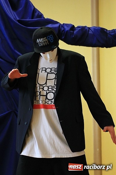 Zdjęcie w galerii na portalu naszraciborz.pl: Wagary z warsztatami i humorem w Ekonomiku wiadomości z regionu