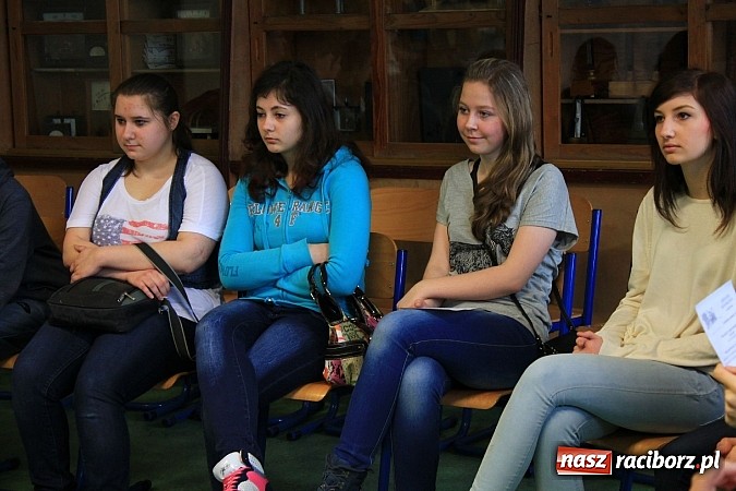 Zdjęcie w galerii na portalu naszraciborz.pl: Wagary z warsztatami i humorem w Ekonomiku wiadomości z regionu