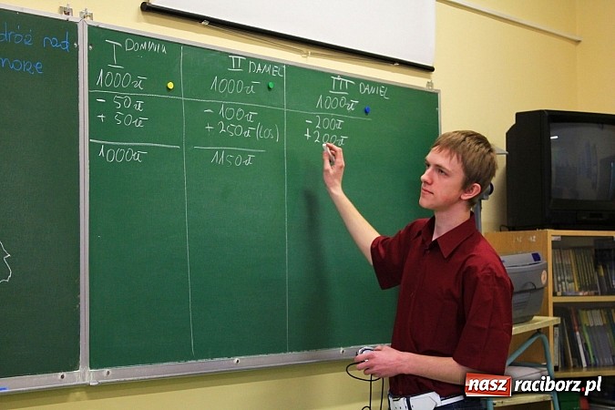 Zdjęcie w galerii na portalu naszraciborz.pl: Wagary z warsztatami i humorem w Ekonomiku wiadomości z regionu