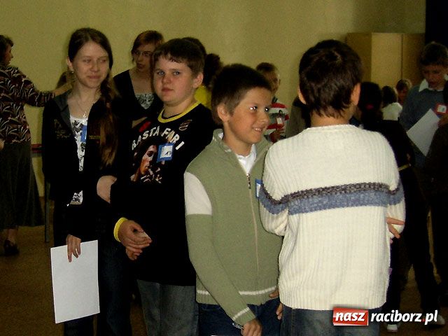 Zdjęcie w galerii na portalu naszraciborz.pl: Matematyczny CZAR PAR w SP nr 4 wiadomości z regionu