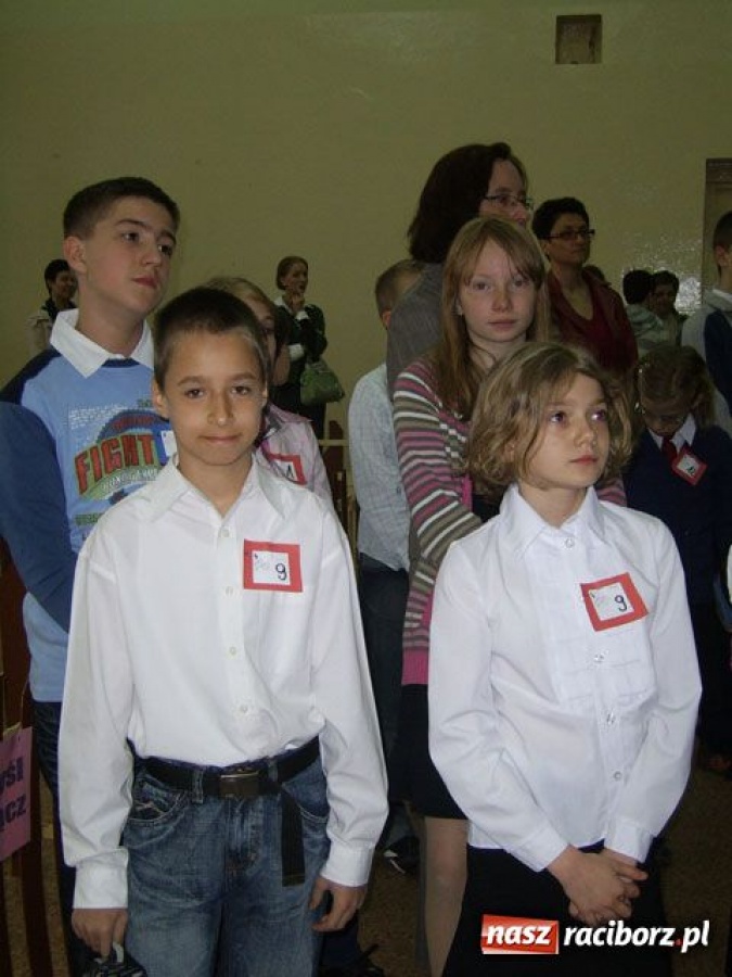 Zdjęcie w galerii na portalu naszraciborz.pl: Matematyczny CZAR PAR w SP nr 4 wiadomości z regionu