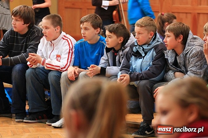 Zdjęcie w galerii na portalu naszraciborz.pl: Szkoła pełna talentów, czyli wiosna w ZSOMS wiadomości z regionu