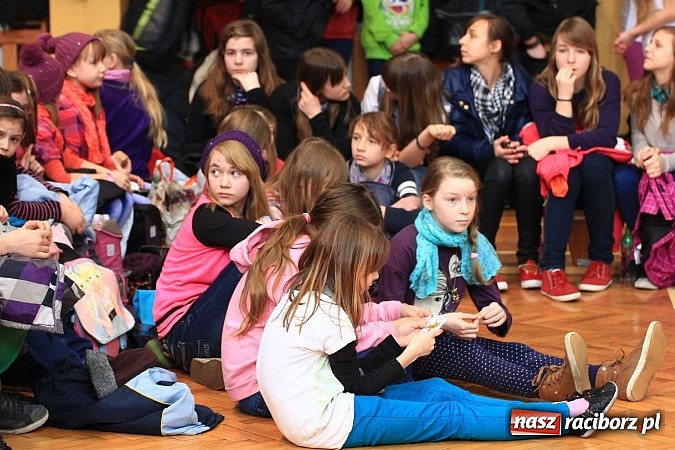 Zdjęcie w galerii na portalu naszraciborz.pl: Szkoła pełna talentów, czyli wiosna w ZSOMS wiadomości z regionu