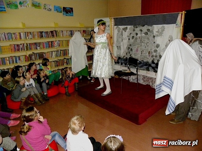 Zdjęcie w galerii na portalu naszraciborz.pl: W poszukiwaniu Świętego Graala i inne legendy wiadomości z regionu