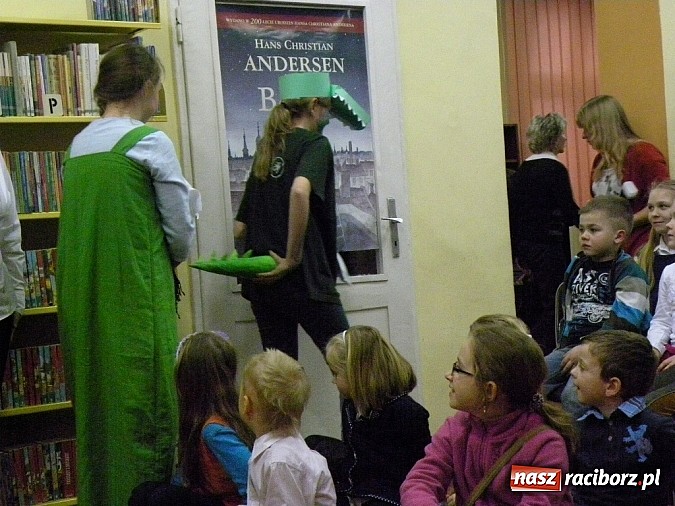 Zdjęcie w galerii na portalu naszraciborz.pl: W poszukiwaniu Świętego Graala i inne legendy wiadomości z regionu