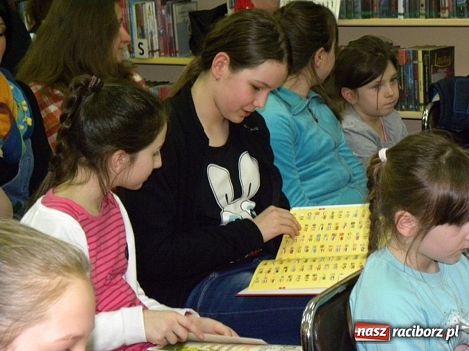 Zdjęcie w galerii na portalu naszraciborz.pl: W poszukiwaniu Świętego Graala i inne legendy wiadomości z regionu