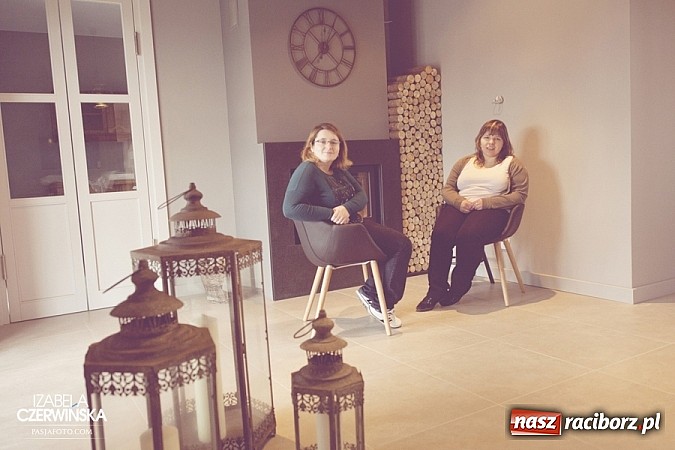 Zdjęcie w galerii na portalu naszraciborz.pl: Pierwsze kroki finalistek METAMORFOZ wiadomości z regionu