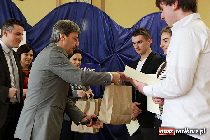 Zdjęcie w galerii na portalu naszraciborz.pl: W Ekonomiku wiedzą jak pomnażać pieniądze wiadomości z regionu