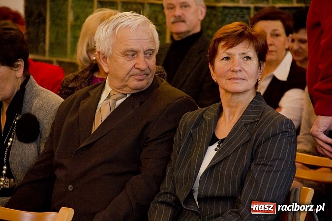 Zdjęcie w galerii na portalu naszraciborz.pl: Olimpijskie ...wnętrze szuflady wiadomości z regionu