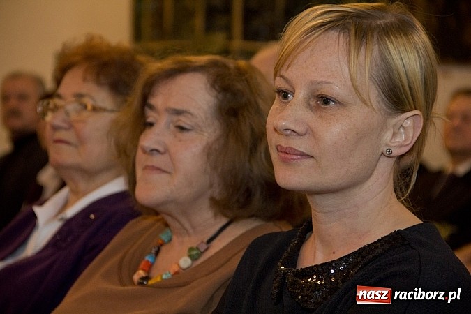 Zdjęcie w galerii na portalu naszraciborz.pl: Olimpijskie ...wnętrze szuflady wiadomości z regionu