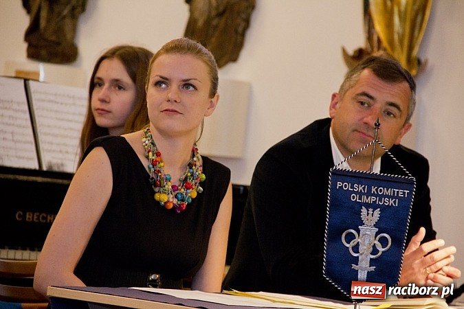 Zdjęcie w galerii na portalu naszraciborz.pl: Olimpijskie ...wnętrze szuflady wiadomości z regionu