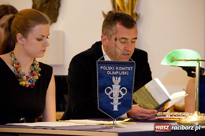 Zdjęcie w galerii na portalu naszraciborz.pl: Olimpijskie ...wnętrze szuflady wiadomości z regionu