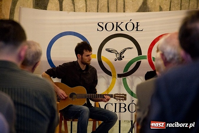Zdjęcie w galerii na portalu naszraciborz.pl: Olimpijskie ...wnętrze szuflady wiadomości z regionu