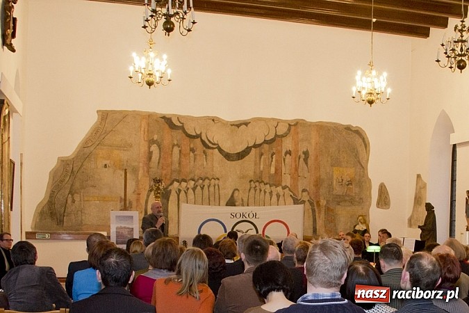 Zdjęcie w galerii na portalu naszraciborz.pl: Olimpijskie ...wnętrze szuflady wiadomości z regionu