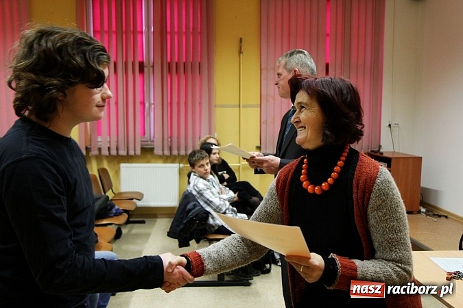 Zdjęcie w galerii na portalu naszraciborz.pl: Kasia Szczupider wygrała Turniej Mądrych Głów wiadomości z regionu