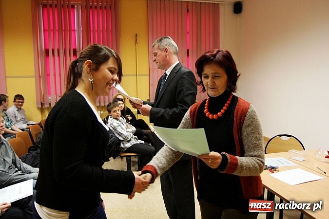 Zdjęcie w galerii na portalu naszraciborz.pl: Kasia Szczupider wygrała Turniej Mądrych Głów wiadomości z regionu