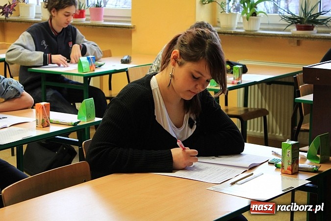 Zdjęcie w galerii na portalu naszraciborz.pl: Kasia Szczupider wygrała Turniej Mądrych Głów wiadomości z regionu