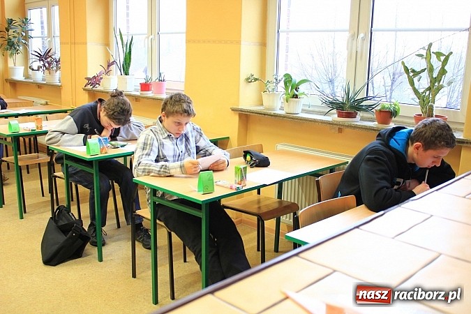 Zdjęcie w galerii na portalu naszraciborz.pl: Kasia Szczupider wygrała Turniej Mądrych Głów wiadomości z regionu