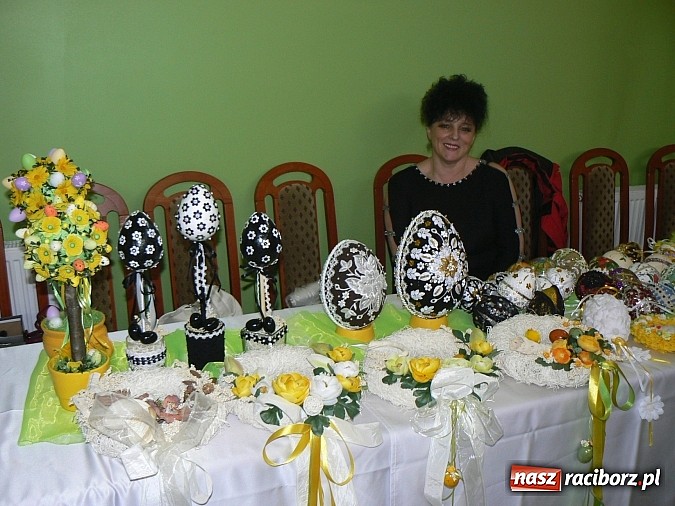 Zdjęcie w galerii na portalu naszraciborz.pl: Kiermasz potraw wielkanocnych w Kobyli wiadomości z regionu