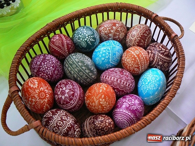 Zdjęcie w galerii na portalu naszraciborz.pl: Kiermasz potraw wielkanocnych w Kobyli wiadomości z regionu