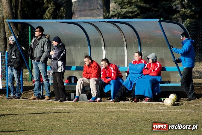 Zdjęcie w galerii na portalu naszraciborz.pl: Słaby początek rundy w Krzanowicach. Tylko remis z Górkami Śląskimi wiadomości z regionu
