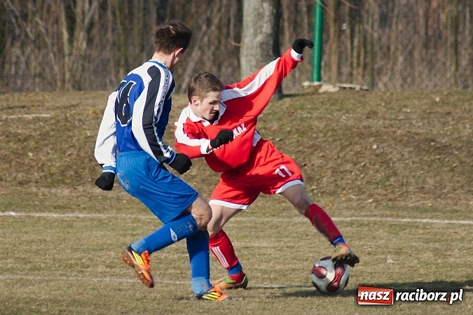 Zdjęcie w galerii na portalu naszraciborz.pl: Słaby początek rundy w Krzanowicach. Tylko remis z Górkami Śląskimi wiadomości z regionu