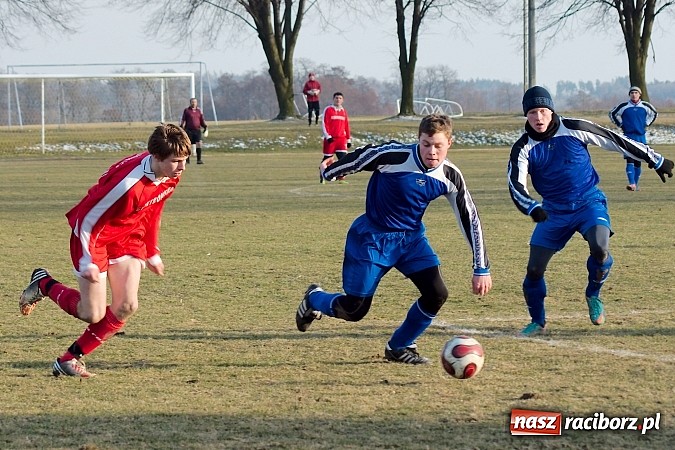 Zdjęcie w galerii na portalu naszraciborz.pl: Słaby początek rundy w Krzanowicach. Tylko remis z Górkami Śląskimi wiadomości z regionu