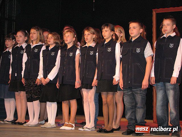 Zdjęcie w galerii na portalu naszraciborz.pl: Srebrne gody Piętnastki wiadomości z regionu