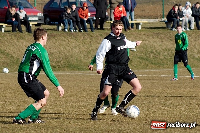 Zdjęcie w galerii na portalu naszraciborz.pl: Falstart Brzezia. Bieńkowice odbiły się od dna wiadomości z regionu