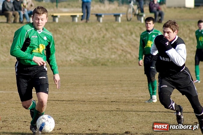 Zdjęcie w galerii na portalu naszraciborz.pl: Falstart Brzezia. Bieńkowice odbiły się od dna wiadomości z regionu