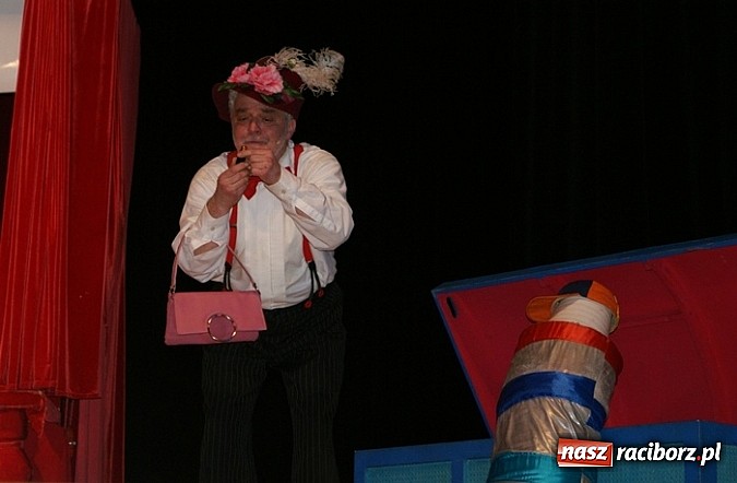 Zdjęcie w galerii na portalu naszraciborz.pl: Teatr Rabcio na scenie RCK wiadomości z regionu