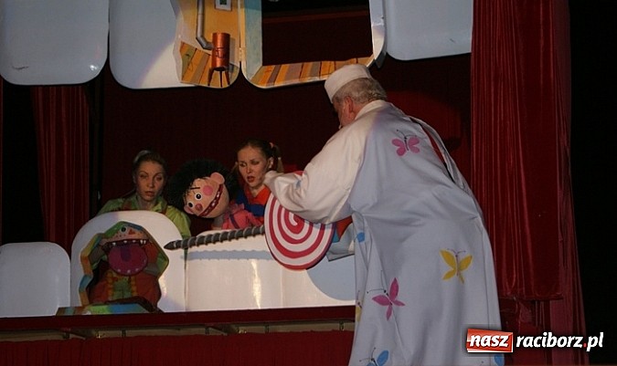 Zdjęcie w galerii na portalu naszraciborz.pl: Teatr Rabcio na scenie RCK wiadomości z regionu