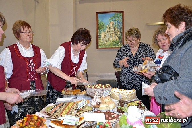 Zdjęcie w galerii na portalu naszraciborz.pl: Wielkanocne smakołyki w Tworkowie wiadomości z regionu