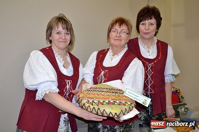 Zdjęcie w galerii na portalu naszraciborz.pl: Wielkanocne smakołyki w Tworkowie wiadomości z regionu