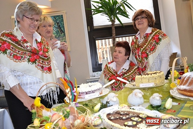 Zdjęcie w galerii na portalu naszraciborz.pl: Wielkanocne smakołyki w Tworkowie wiadomości z regionu